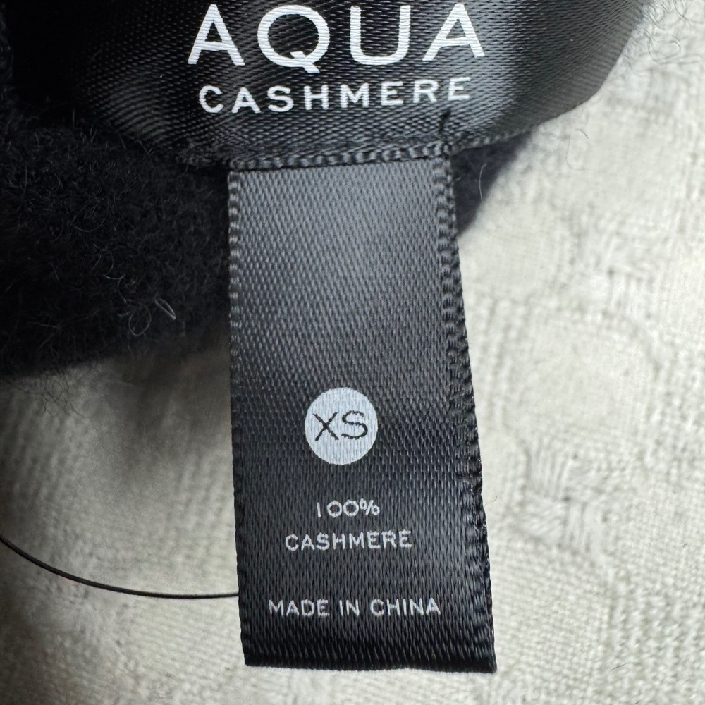 AQUA Cashmere Cardigan Sweater Women XS Black Button Front Crew Neck Soft Luxury - Picture 4 of 7